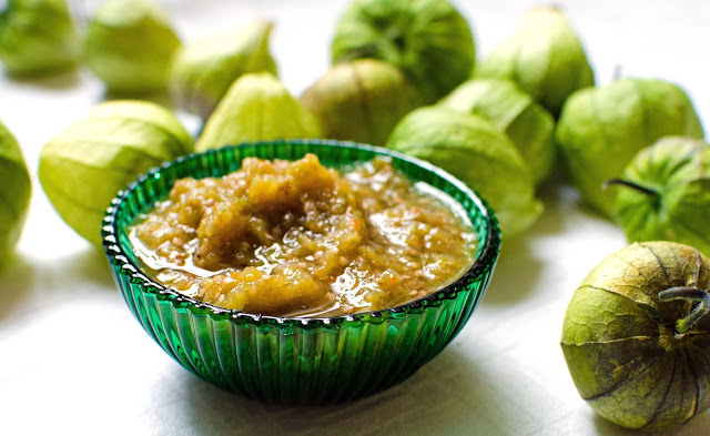 Salsa Verde / Tomatillo