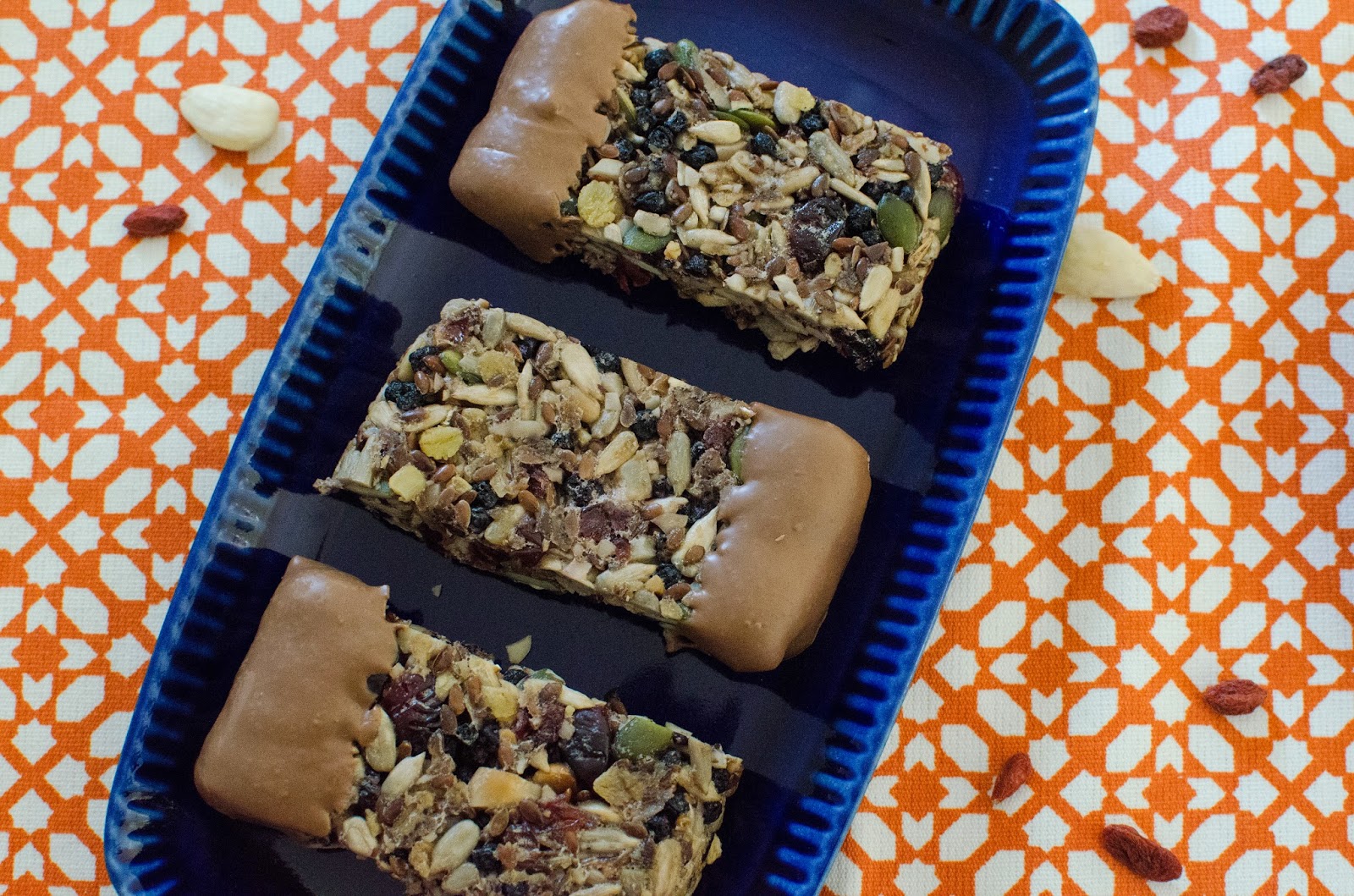 Energibars doppade i choklad