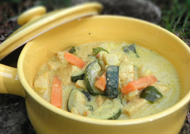 Kokosmjölksgryta med quorn och curry