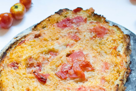 Pan con tomate