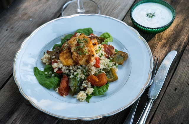 Bulgursallad med halloumi