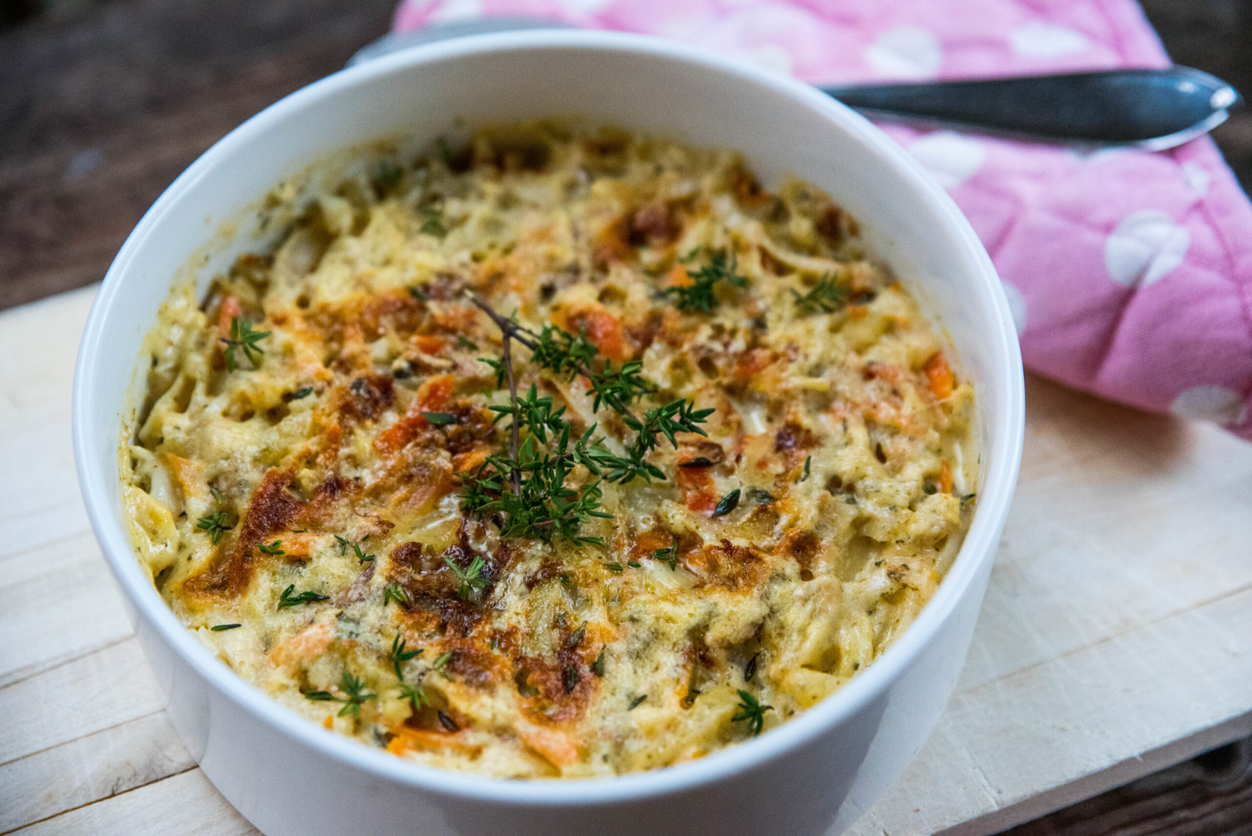 Rotfruktsgratäng med timjan