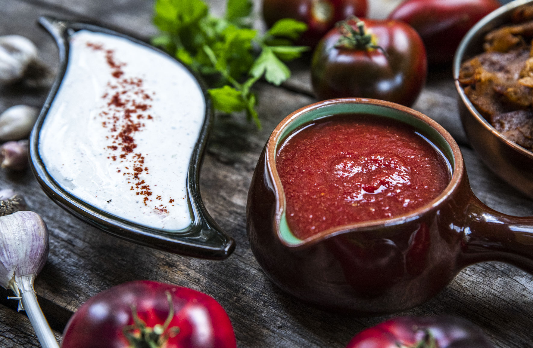 Egen röd- och vit kebabsås till vegokebab