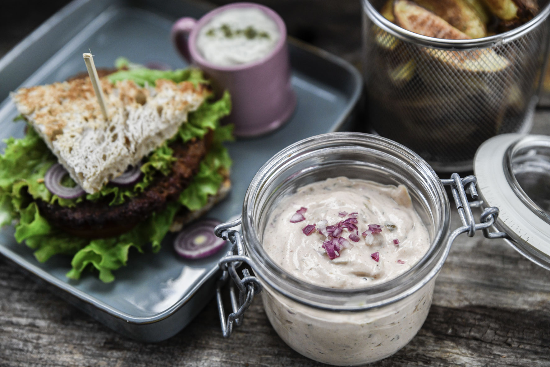 Egen hamburgerdressing – enkelt och gott
