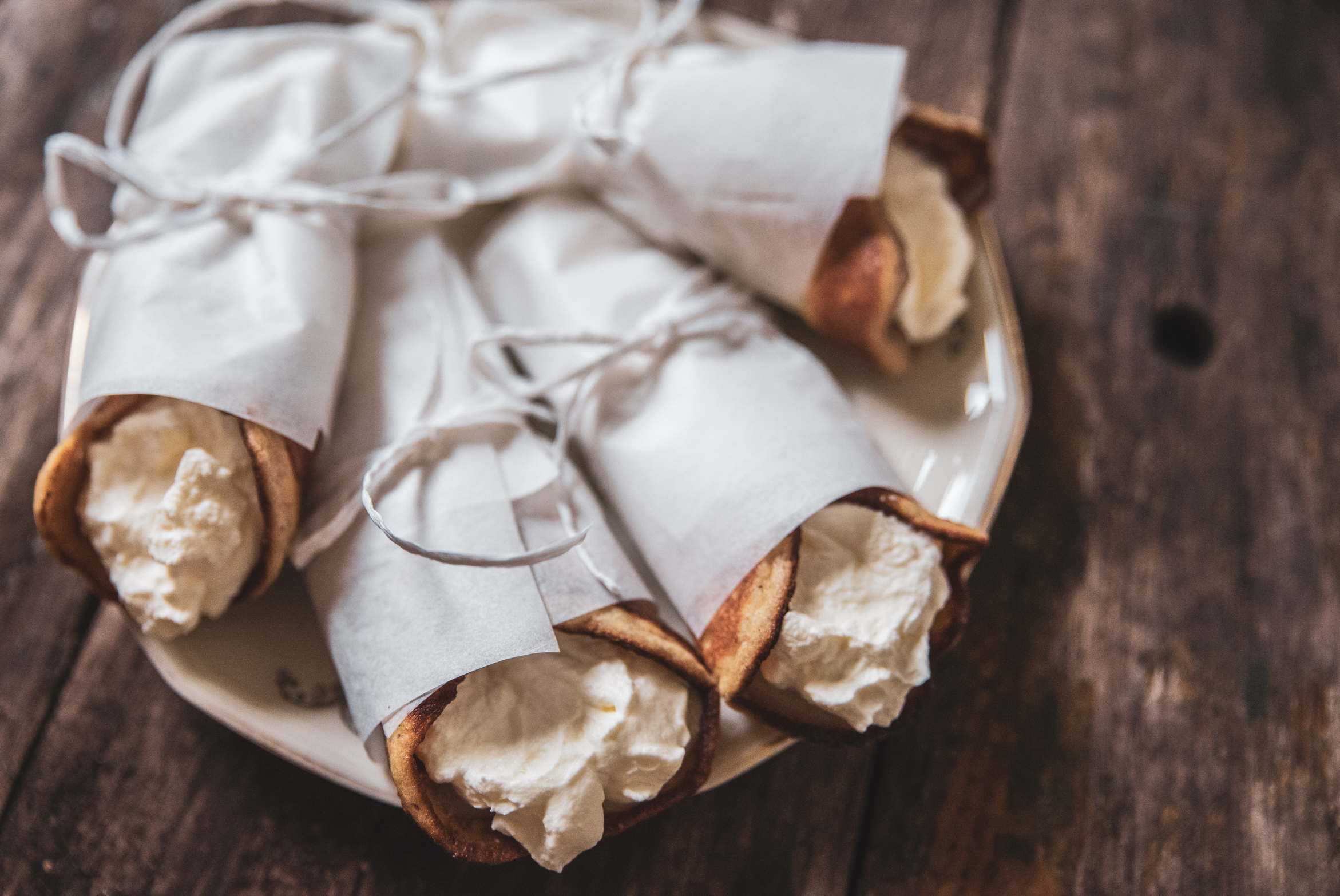 Sockerfri semmelwrap – nyttigare semla i wrapform